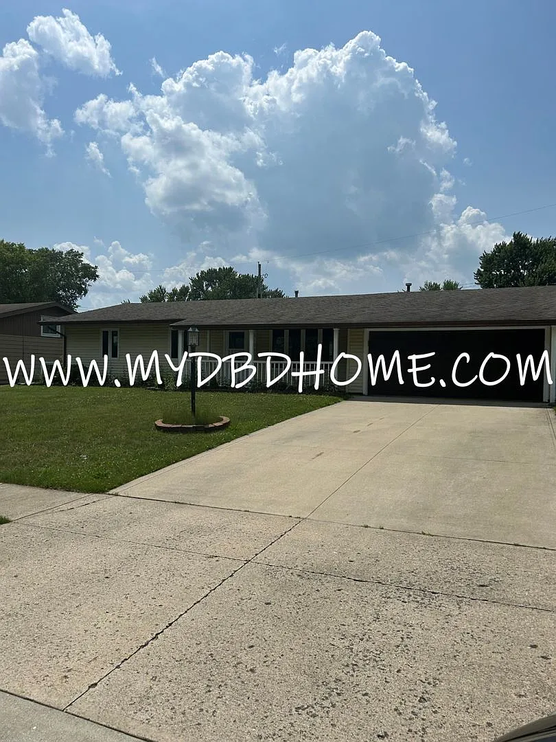 6103 Beaumont Dr photo 1