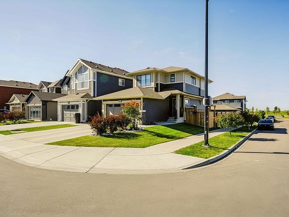2nd image of 1623 Plum Cir SW