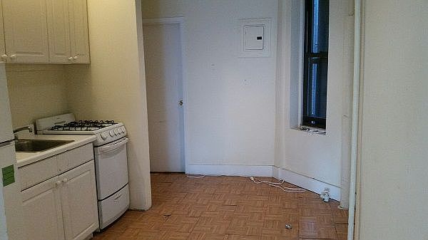 2nd image of 307 E 84th St APT 4FE