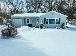 42 Cullens Run, Pittsford, NY 14534