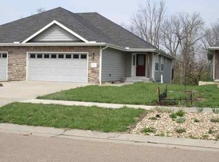 3418 SE Taurus Ave, Topeka, KS 66605