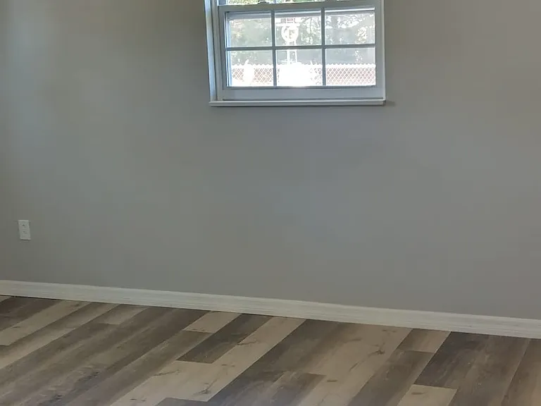 473 Lake Rd — Photo 2