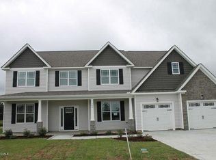 305 Catamaran Rd, Swansboro, NC 28584