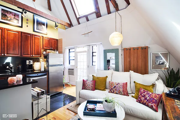 Rented by Citi Habitats | media 9