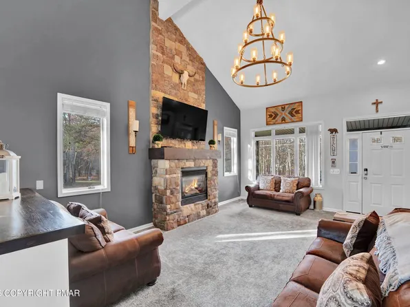 112 Maccauley Rd, Albrightsville, PA 18210