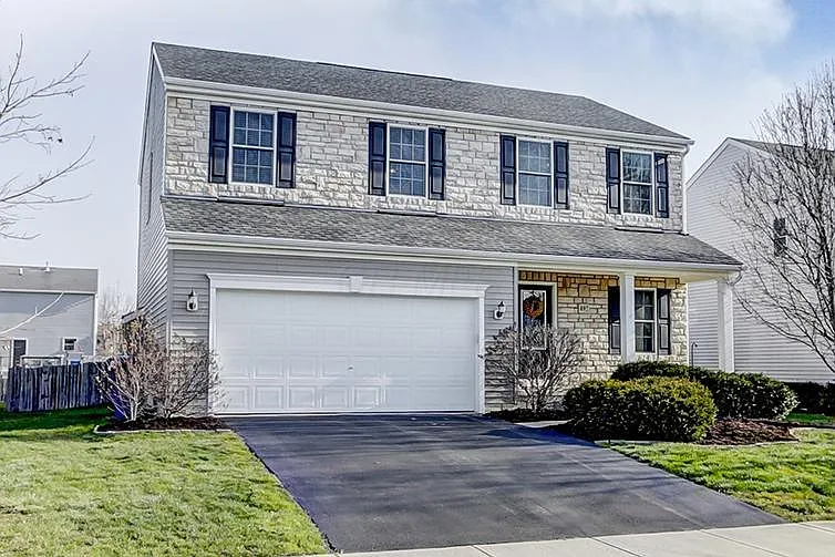 492 Cobblestone Dr photo 1
