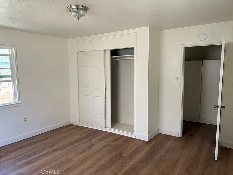 20726 Seine Ave — Photo 7