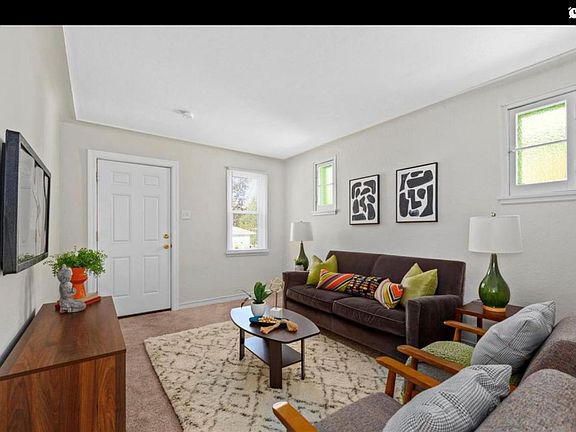 3rd image of 5626 Welmering Dr