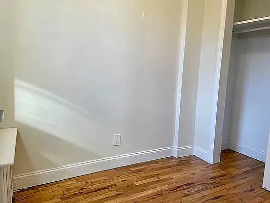 Rented by CitySites Real Estate Group | media 3