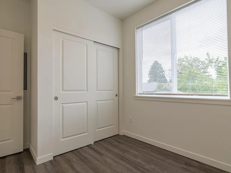 2630 NE Dekum St #4 — Photo 12