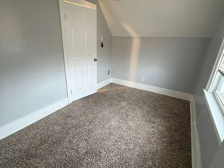 6114 Minock St — Photo 3