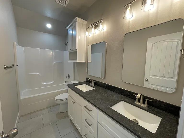 18 Olmsted Cir — Photo 21