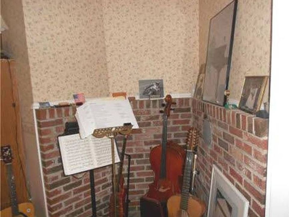 242 E Main St, Dover Foxcroft, ME 04426 Zillow