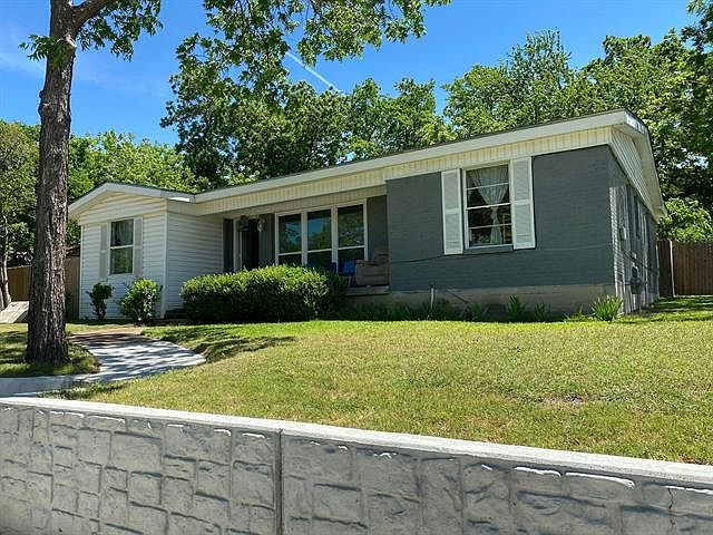 1st image of 1107 Highland Dr