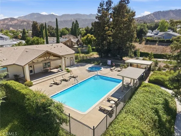36202 Gingertree Trl, Yucaipa, CA 92399