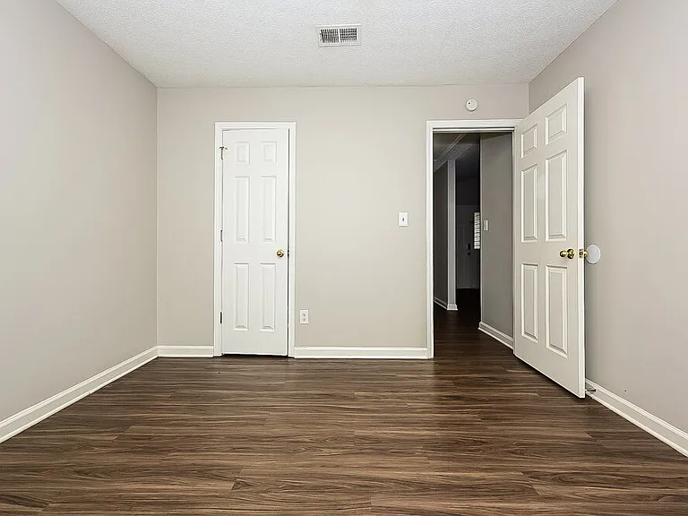 236 Brandon Ridge Cir — Photo 12
