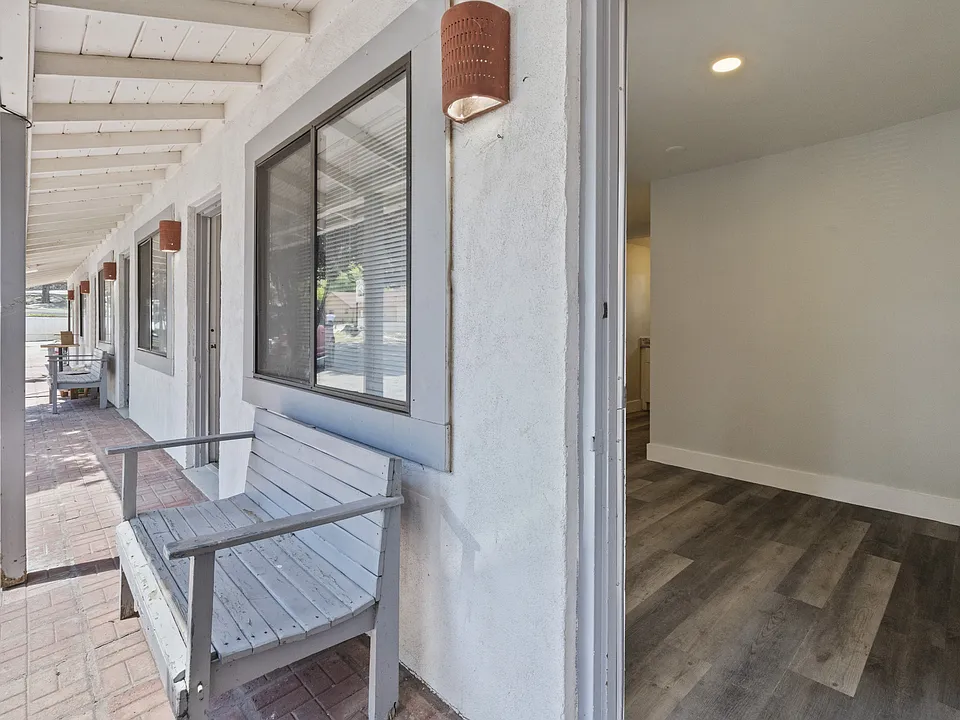 620 Sudderth Dr #5