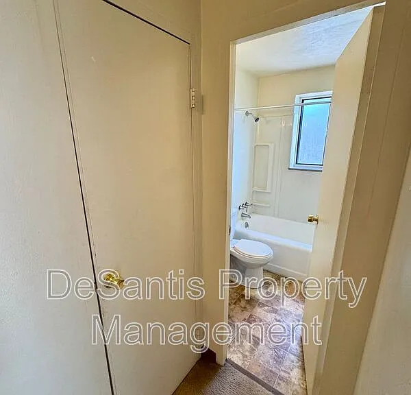 816 Perry Hwy #29 — Photo 18
