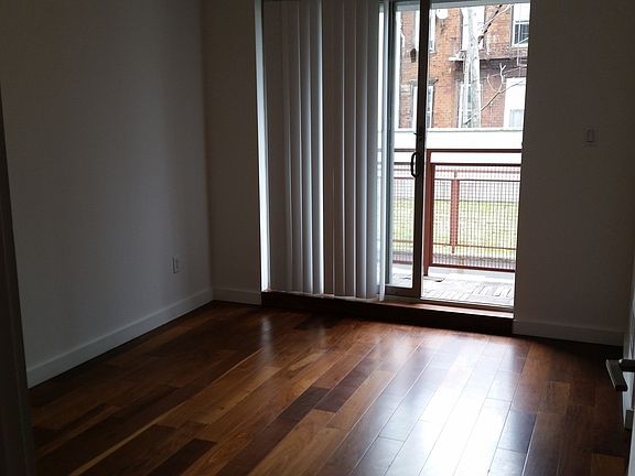 5th image of 75 Grand Ave #21