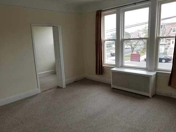 2nd image of 3268 Layton Ave