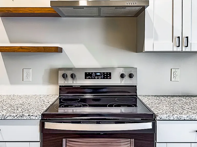 6407 Vine St #1 — Photo 7