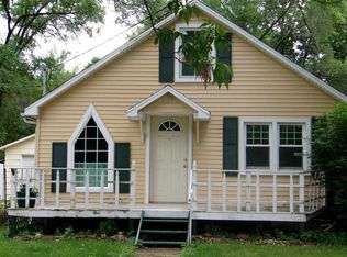 604 S Lincoln Ave, Manito, IL 61546