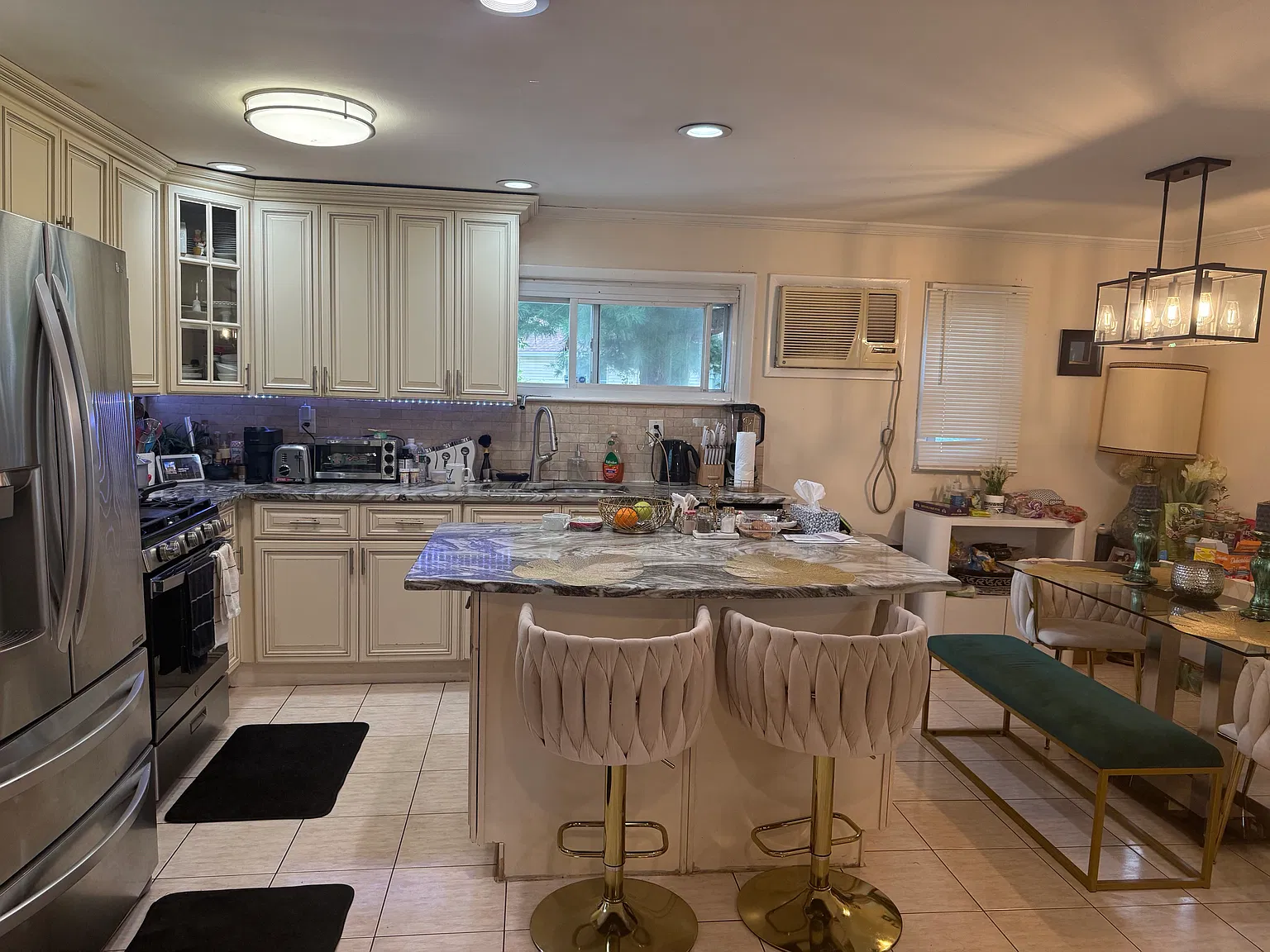 3 bed, $3,700 — Photo 3