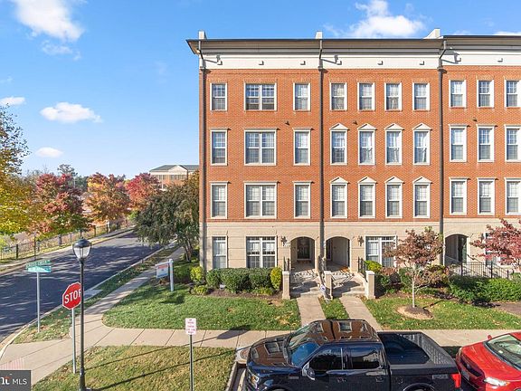 2nd image of 7846 Cedar Branch Dr #128