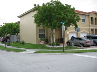 13499 NW 8th St, Pembroke Pines, FL 33028
