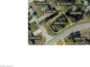 18581 Wisteria Rd, Fort Myers, FL 33967