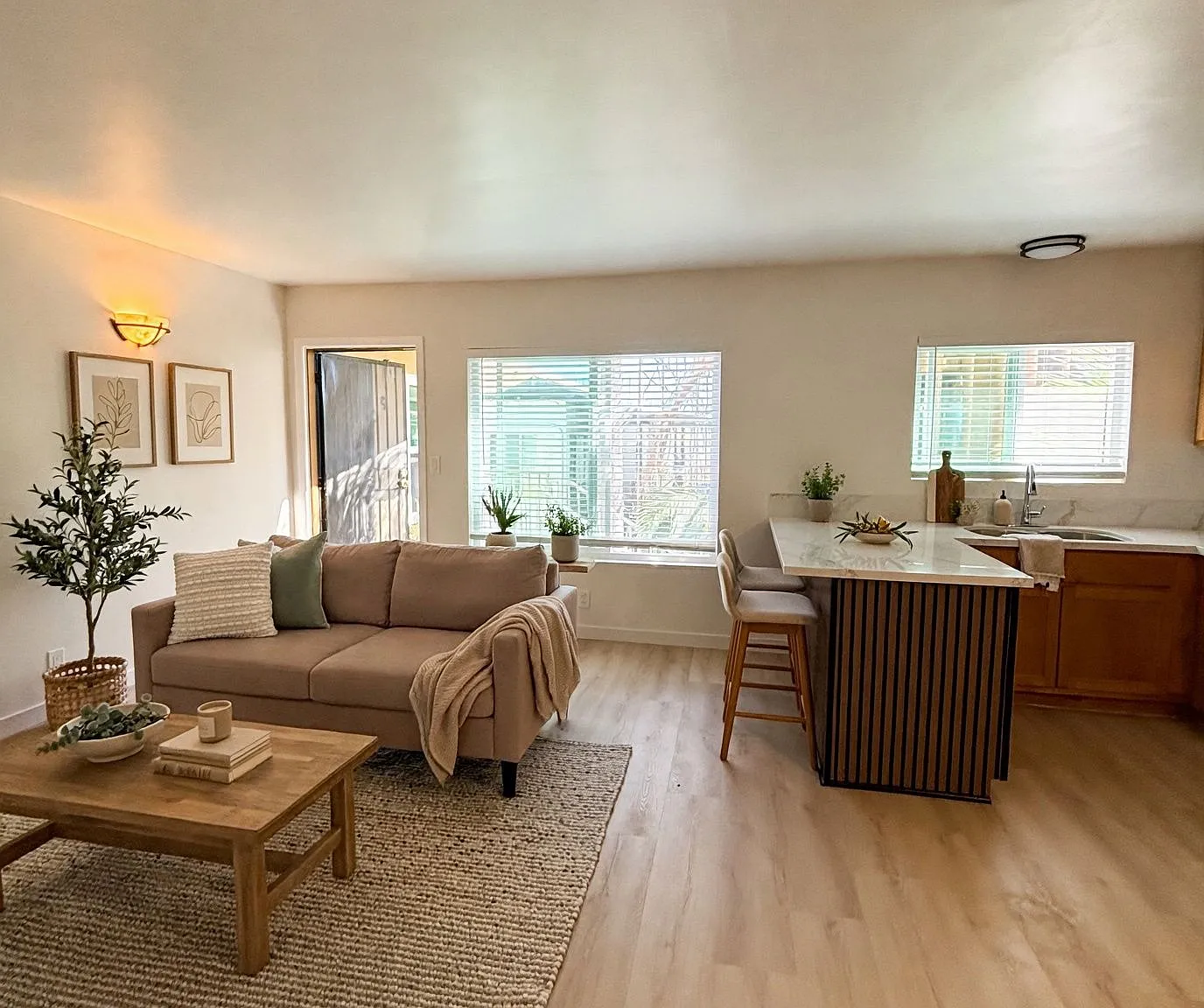 1 bed, 600 sqft, $2,095 — Photo 2