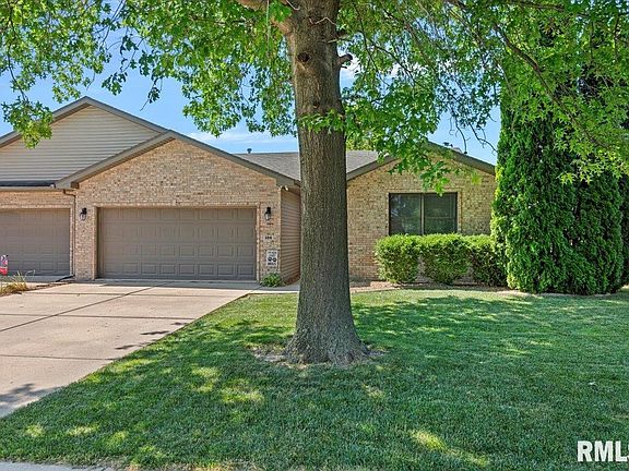 2nd image of 124 Ramblewood Ln