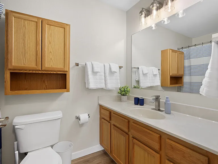 Furnished 2 Bedroom Furnished 2 Bedroom