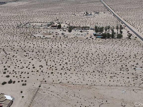 5th image of Mesquite Springs Rd