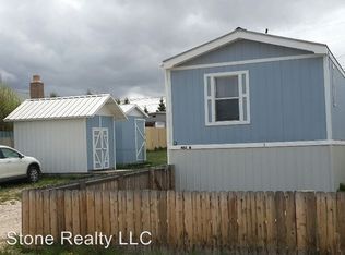 403 W Hickory Ave, Saratoga, WY 82331