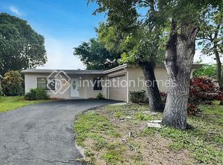 319 SW 76th Ter, Pompano Beach, FL 33068