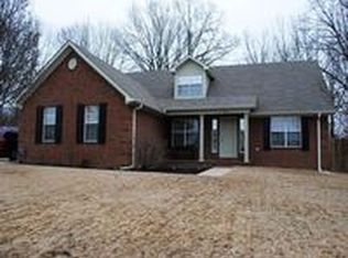 322 Sterling Farm Dr, Atoka, TN 38004