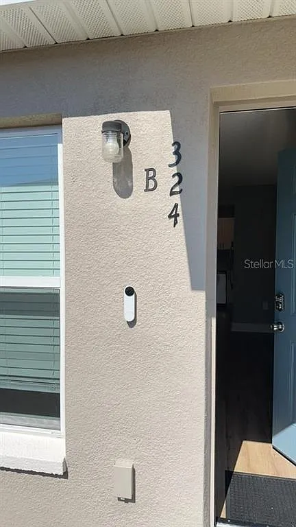 2 bed, 2.0 bath, 904 sqft, $1,550 — Photo 3