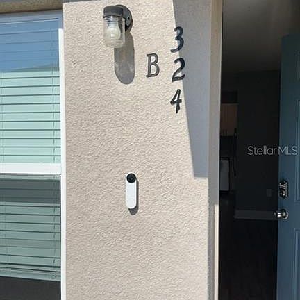 3rd image of 324 Avenue Y NE Unit B