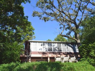 N7463 Ridge Rd, Whitewater, WI 53190