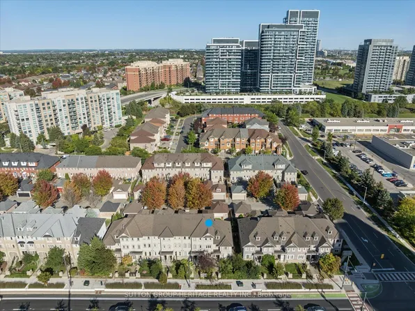 8915 Yonge St, Richmond Hill, ON L4C 0L5