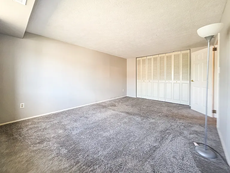329 Ridge Point Cir #23B — Photo 11
