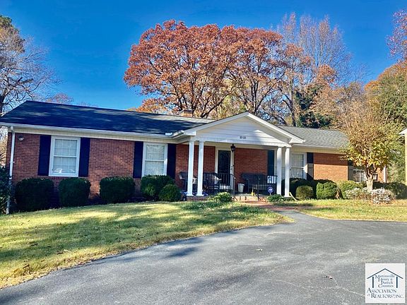 2nd image of 1010 River Forest Pl