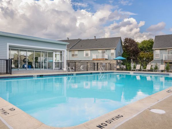 2801 Stonebridge Blvd #103A