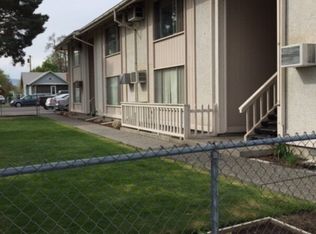 216 W 2nd Ave UNIT D, Kennewick, WA 99336