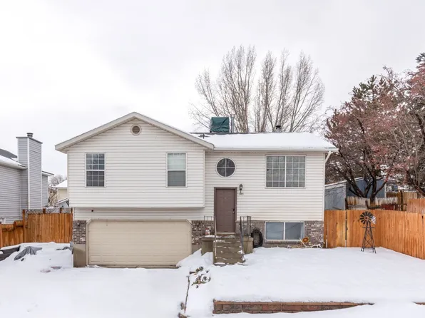 1385 Suncrest Ct, Elko, NV 89801