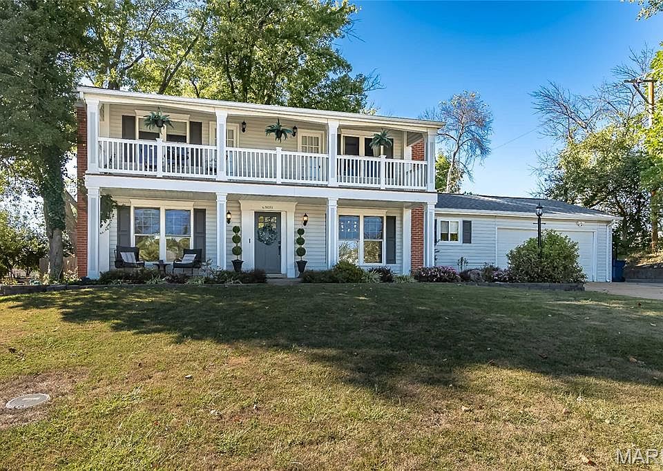 1st image of 809 Aramis Dr