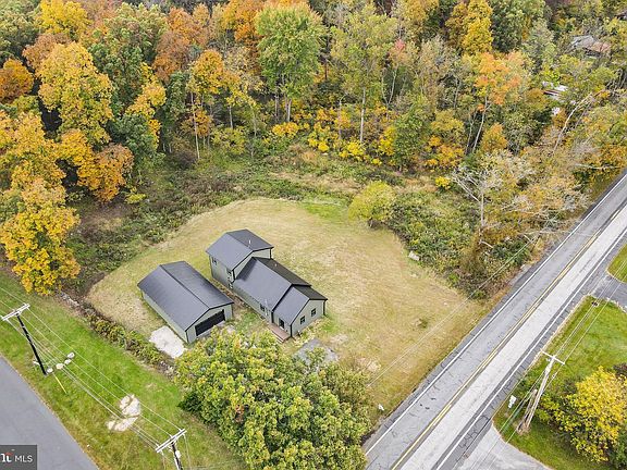 5th image of 2465 Emmitsburg Rd