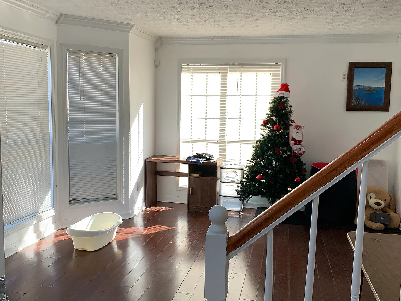 661 Woodstone Rd — Photo 3