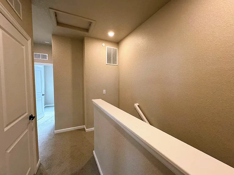 7022 Doncaster Ct — Photo 26